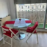 Bonito Apartamento Cerca De La Torre Eiffel