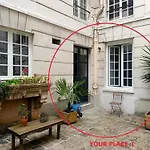 Central And Cosy 1 Bedroom Apartment