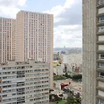 Bright Studio In The Heart Of Paris