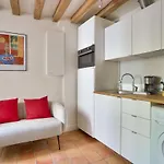3Min Notre Dame De Paris | Studio