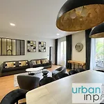 Urban Flat 119 - Spacious 5 Bedroom Flat In Paris