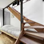 Tres Bel Appartement 5P Montmartre