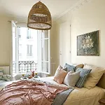 Chic Entre Histoire Et Modernite