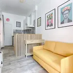 Republique Canal St Martin Charming Apartment