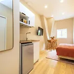 Studio Neuf Beaux Quartiers Paris 17Eme - II