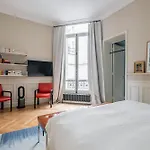 Veeve - Augustin Glory