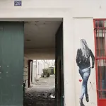 Mykeypers - Cozy Studio Near Canal Saint Martin