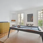 Duplex Avec Billard A Cote De La Tour Eiffel !