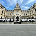 La Galerie Des Archives-Unique And Elegant Gem-Marais Aircond