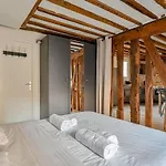 Grand 2 Pieces Typique Du Marais - Flat-Guest