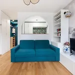 Charming Parisian Home Away From Home In The Heart Of Paris