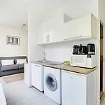 Cosy Studio In The Heart Of The Marais