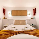Bel Appartement Parisien