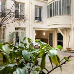 Bel Appartement Parisien