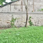 Studio Cache, Canal Saint-Martin