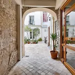 Paradise In The Center Of Paris - Le Marais
