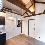 Appartement Place Des Vosges, Marais Bastille