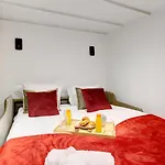 Bluestay 813 - Superb Apartment In Paris