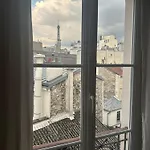 F2 Trocadero