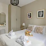Bluestay 241 - Superb Apartment