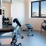 Ac Hotel Paris Porte Maillot By Marriott