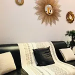 MONTAIGNE - CHAMPS ELYSEES LUXURY&DESIGN / 110 m2