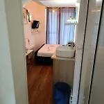 Quaint Studio Retreat For Two