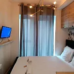Quaint Studio Retreat For Two