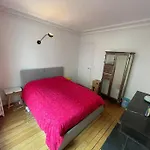 Charming And Bright Flat In A Very Convenient Area