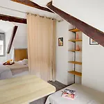 Bnbnook - Bright Studio In Le Marais & Notre-Dame