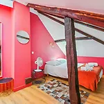 Bluestay 24 - Superb Apartment In Paris