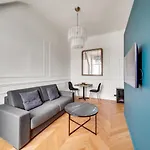 240 Suite Elysee - Superb Apartment In Paris