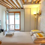 04 Grand Studio Near Republique