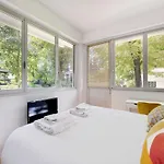 Quiet Studio - Victor Hugo Dauphine - Mobility Lease