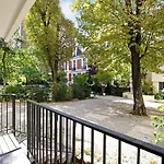 Quiet Studio - Victor Hugo Dauphine - Mobility Lease