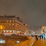 Appartement Haussmannien Saint Michel Notre Dame