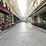 011 Grand Sunny Flat At Montorgeuil