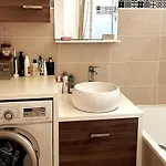 Room In Montrouge