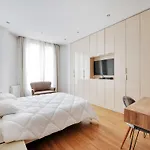 Sophisticated Appt 4 Bdr 8P - 17E Porte D\'Asnieres