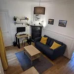 Apartment 2 Steps From Montmartre