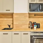 Newly Renovated Appartement Canal De L\'Ourq