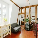 Bnbnova - Central Paris - Sentier - 1Br