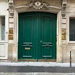 Charmant Studio Champs Elysees
