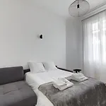 Bluestay 854 - Superb Apartment In Paris