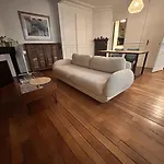 Appartement Neuf Au Coeur Du Marais