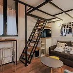 Comfortable Duplex In The Heart Of Paris