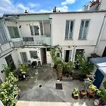 Bel Appartement En Plein Montmartre Ideal Pour 2 A 4 Personnes