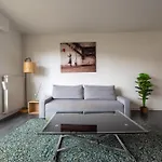 Cia - Pereire, Spacious Flat With Balcony