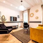 Cia - Bastille Coziness