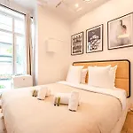 Cia - Bastille Coziness